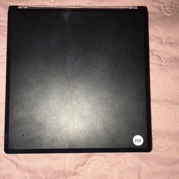 Morphe eyeshadow palette (bundle) - Picture 3 of 5